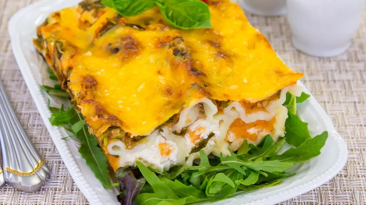 Каннеллони с начинкой из помидоров и феты - рецепт с фото
