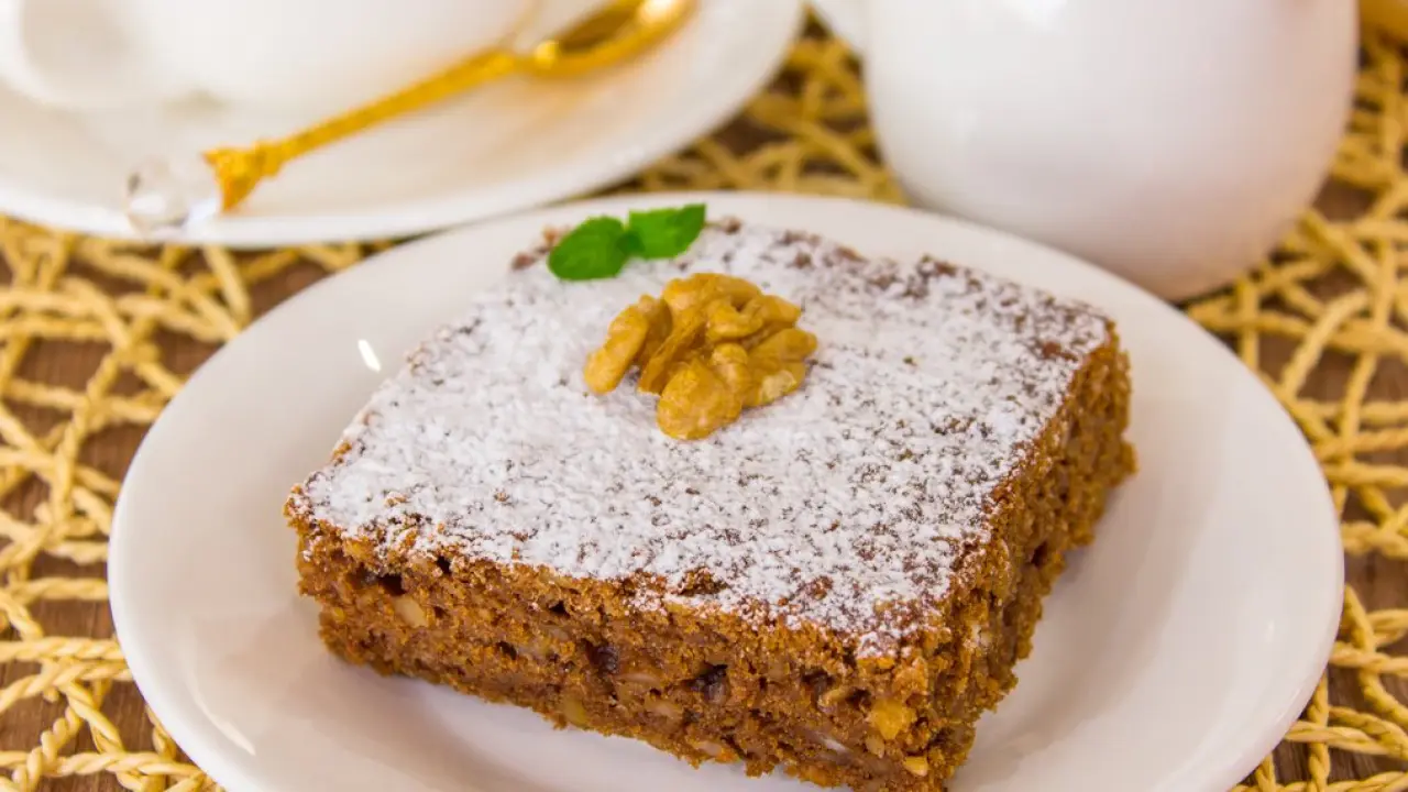Пирог из творога и шоколада с грецкими орехами - рецепт с фото
