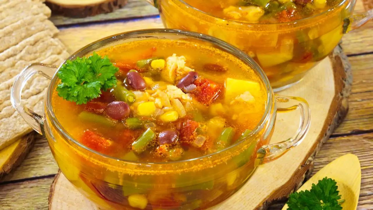Куриный суп с кукурузой и фасолью - рецепт с фото