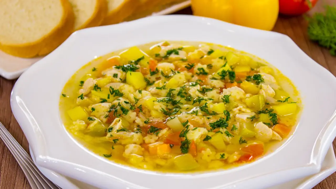 Овощной суп с куриным филе и макаронами - рецепт с фото